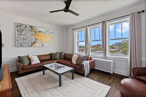 Tiny photo for 609 W Stratford Place #7C, Chicago, IL 60657 (MLS # 12713586)