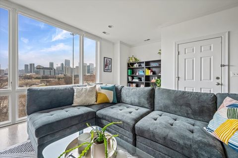 Tiny photo for 618 N May Street #C, Chicago, IL 60642 (MLS # 12541440)