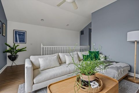 Tiny photo for 618 N May Street #C, Chicago, IL 60642 (MLS # 12541440)