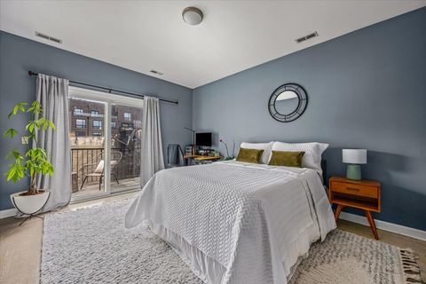 Tiny photo for 618 N May Street #C, Chicago, IL 60642 (MLS # 12541440)