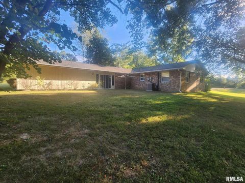 Tiny photo for 502 S Mayor Caliper Street S, Carterville, IL 62918 (MLS # EB459433)