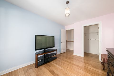 Tiny photo for 26 Cour Versaille Court #26, Palos Hills, IL 60465 (MLS # 12500387)