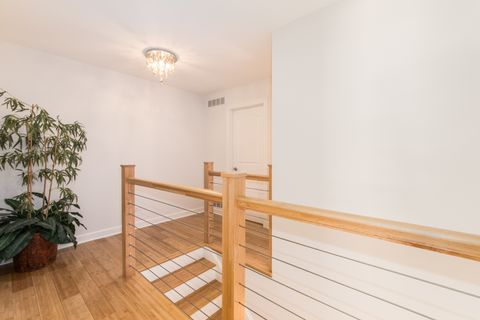 Tiny photo for 26 Cour Versaille Court #26, Palos Hills, IL 60465 (MLS # 12500387)