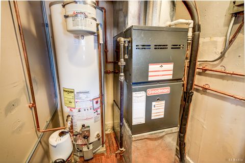 Tiny photo for 4243 Konrad Avenue, Lyons, IL 60534 (MLS # 12587708)