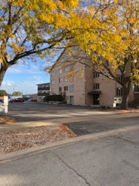 Tiny photo for 4530 W 93rd Street #1B, Oak Lawn, IL 60453 (MLS # 12508953)