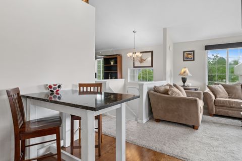 Tiny photo for 1466 New Haven Drive, Cary, IL 60013 (MLS # 12645911)