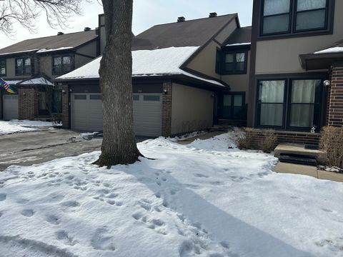 Photo of Wheeling, IL 60090 (MLS # 12563923)