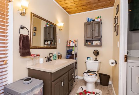 Tiny photo for 512 S Clayton Street, Bloomington, IL 61701 (MLS # 12532497)