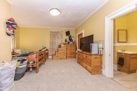 Tiny photo for 512 S Clayton Street, Bloomington, IL 61701 (MLS # 12532497)