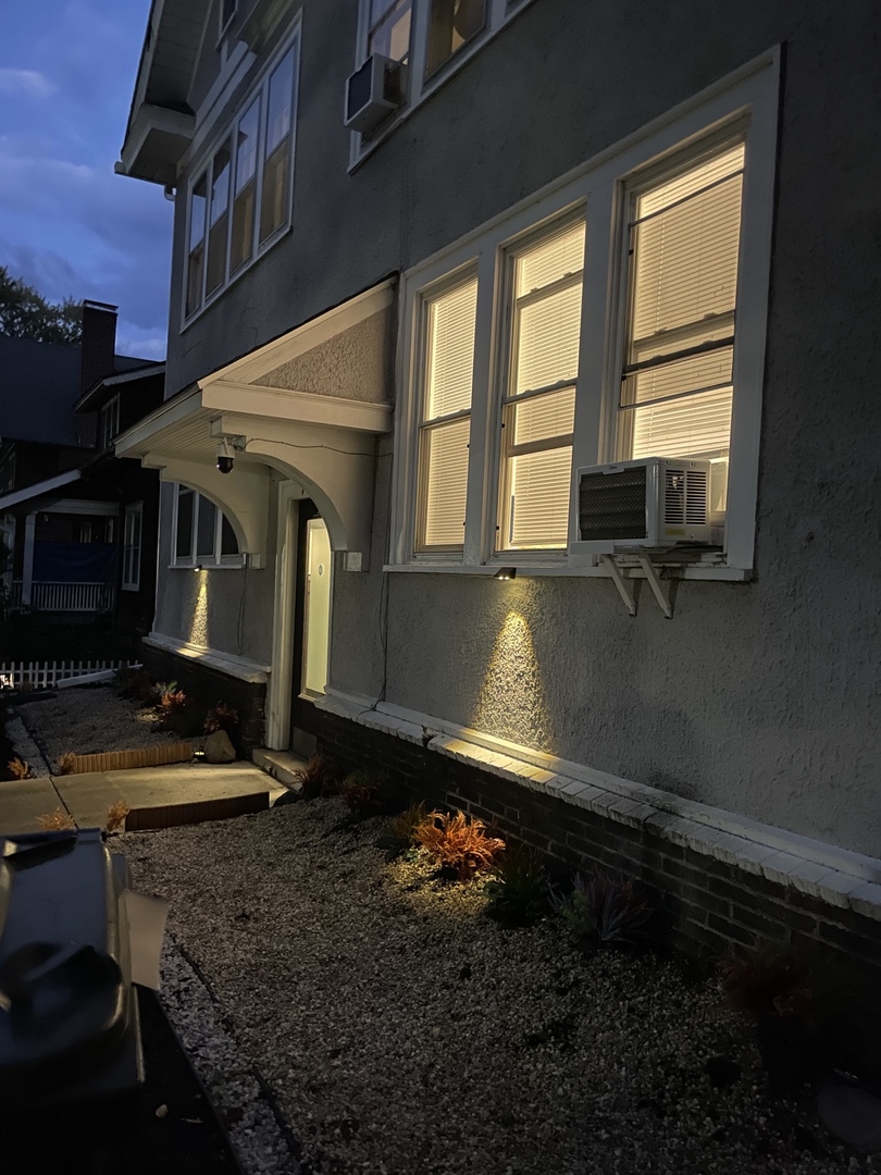 709 W Nevada Street