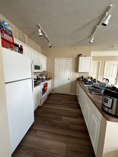 Tiny photo for 1905 N Lincoln Avenue #202, Urbana, IL 61801 (MLS # 12588613)