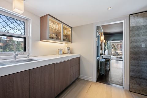 Tiny photo for 420 N Euclid Avenue, Oak Park, IL 60302 (MLS # 12572964)