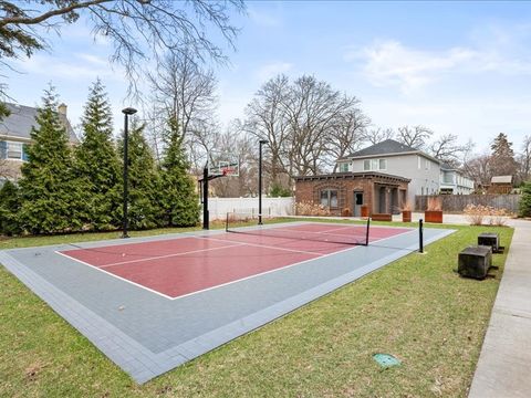 Tiny photo for 420 N Euclid Avenue, Oak Park, IL 60302 (MLS # 12572964)