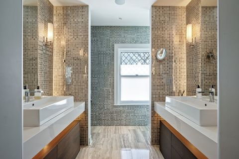 Tiny photo for 420 N Euclid Avenue, Oak Park, IL 60302 (MLS # 12572964)