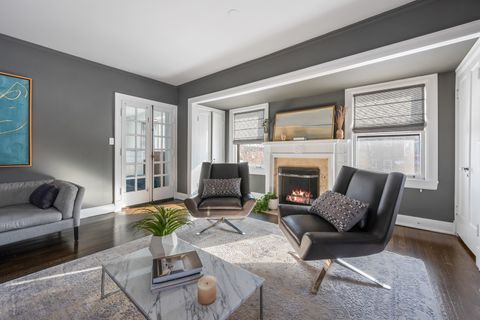 Tiny photo for 420 N Euclid Avenue, Oak Park, IL 60302 (MLS # 12572964)