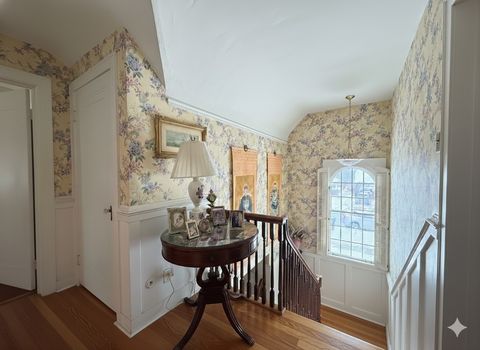 Tiny photo for 502 S I Oka Avenue, Mount Prospect, IL 60056 (MLS # 12539977)