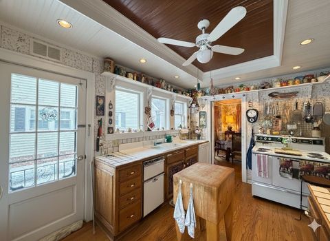 Tiny photo for 502 S I Oka Avenue, Mount Prospect, IL 60056 (MLS # 12539977)