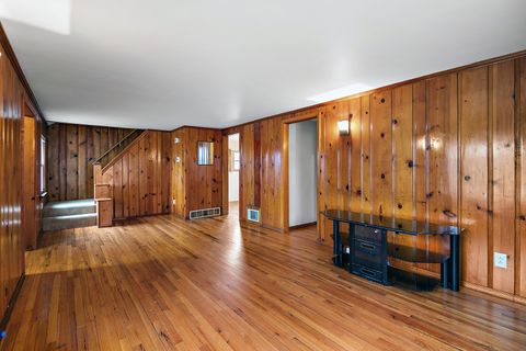 Tiny photo for 212 S Blaine Avenue, Bradley, IL 60915 (MLS # 12578527)