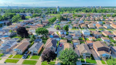 Tiny photo for 9956 Ivanhoe Avenue, Schiller Park, IL 60176 (MLS # 12647752)