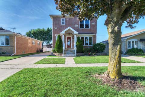 Tiny photo for 9956 Ivanhoe Avenue, Schiller Park, IL 60176 (MLS # 12647752)