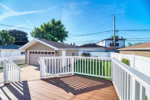 Tiny photo for 9956 Ivanhoe Avenue, Schiller Park, IL 60176 (MLS # 12647752)