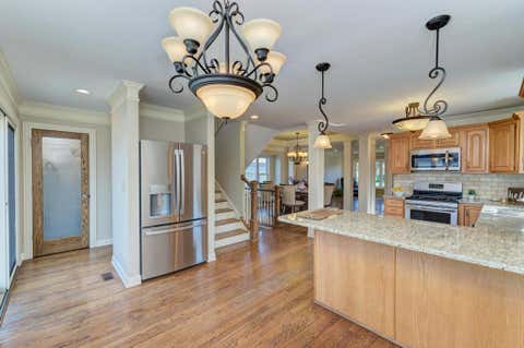 Tiny photo for 9956 Ivanhoe Avenue, Schiller Park, IL 60176 (MLS # 12647752)
