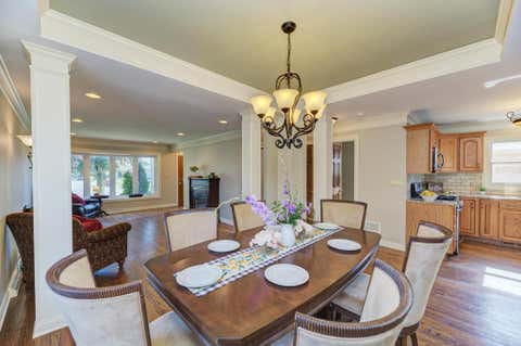 Tiny photo for 9956 Ivanhoe Avenue, Schiller Park, IL 60176 (MLS # 12647752)