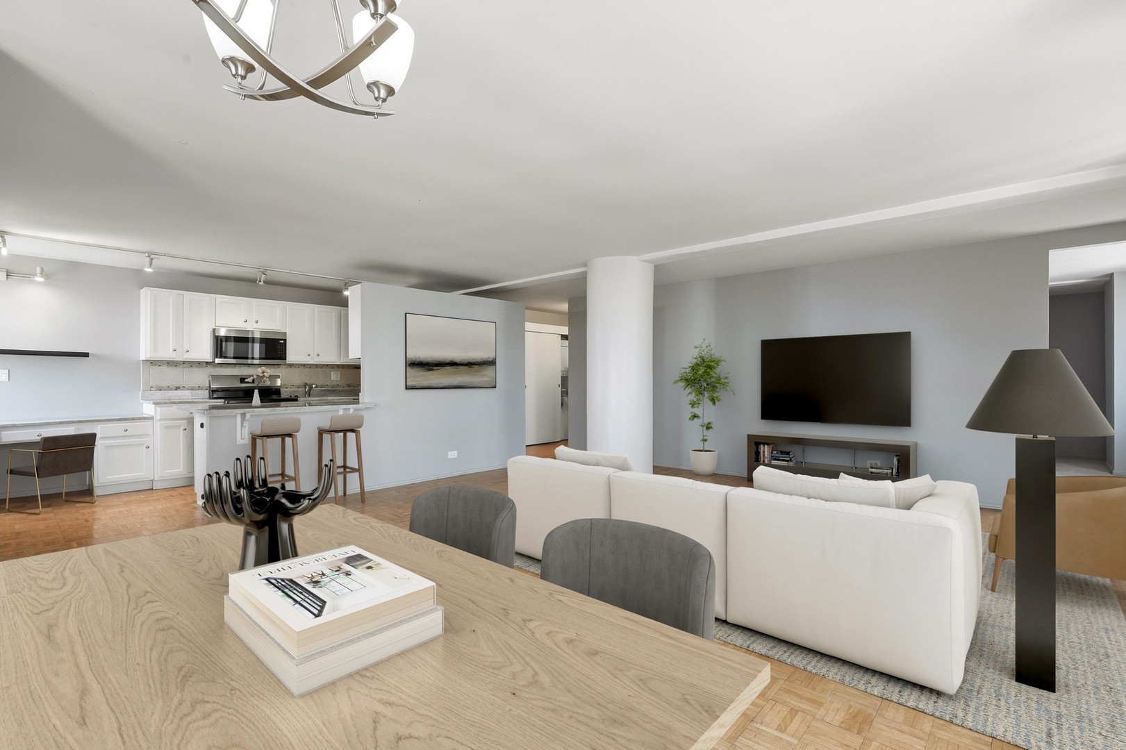 345 N Canal Street 1204