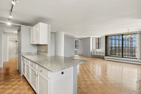 Tiny photo for 345 N Canal Street #1204, Chicago, IL 60606 (MLS # 12674202)
