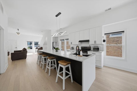 Tiny photo for 11154 S Troy Street, Chicago, IL 60655 (MLS # 12731990)
