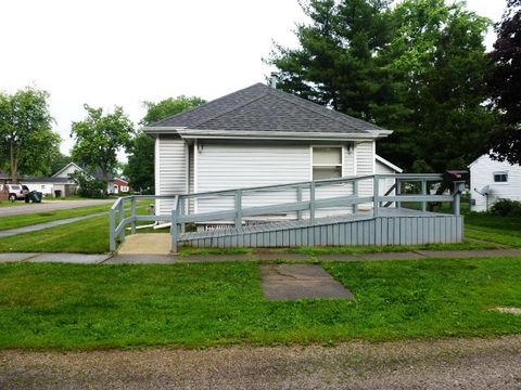 503 N Linden Street Clinton IL 61727