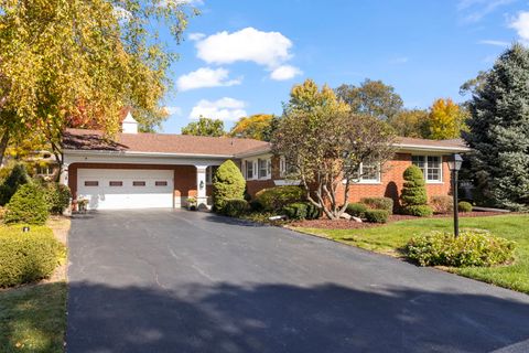 A home in Western Springs