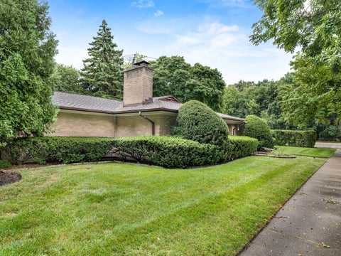 Tiny photo for 1121 S Aldine Avenue, Park Ridge, IL 60068 (MLS # 12742383)