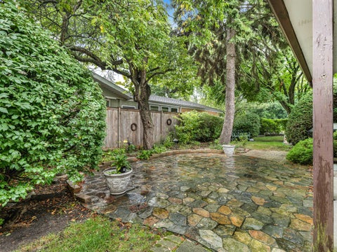 Tiny photo for 1121 S Aldine Avenue, Park Ridge, IL 60068 (MLS # 12742383)