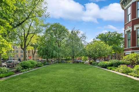 Tiny photo for 1407 N Hoyne Avenue, Chicago, IL 60622 (MLS # 12505482)