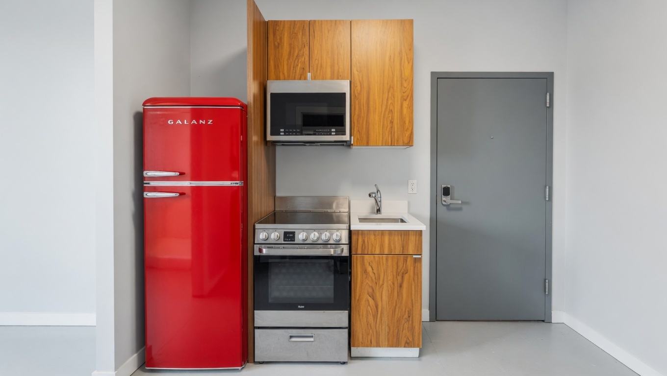 4700 N Racine Avenue 211