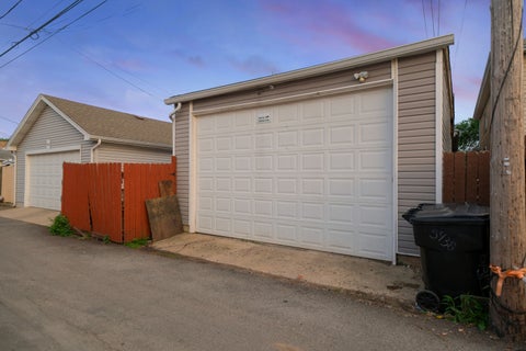 Tiny photo for 5438 W Melrose Street, Chicago, IL 60641 (MLS # 12710808)