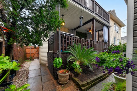 Tiny photo for 5438 W Melrose Street, Chicago, IL 60641 (MLS # 12710808)
