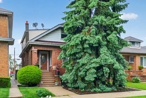 Tiny photo for 5438 W Melrose Street, Chicago, IL 60641 (MLS # 12710808)