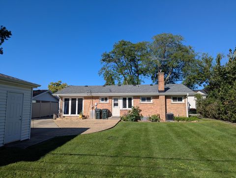 Tiny photo for 8927 Belleforte Avenue, Morton Grove, IL 60053 (MLS # 12465606)