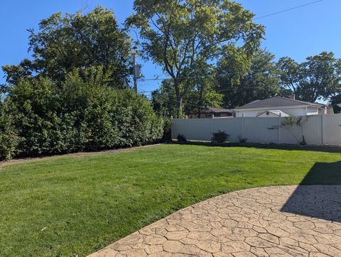 Tiny photo for 8927 Belleforte Avenue, Morton Grove, IL 60053 (MLS # 12465606)