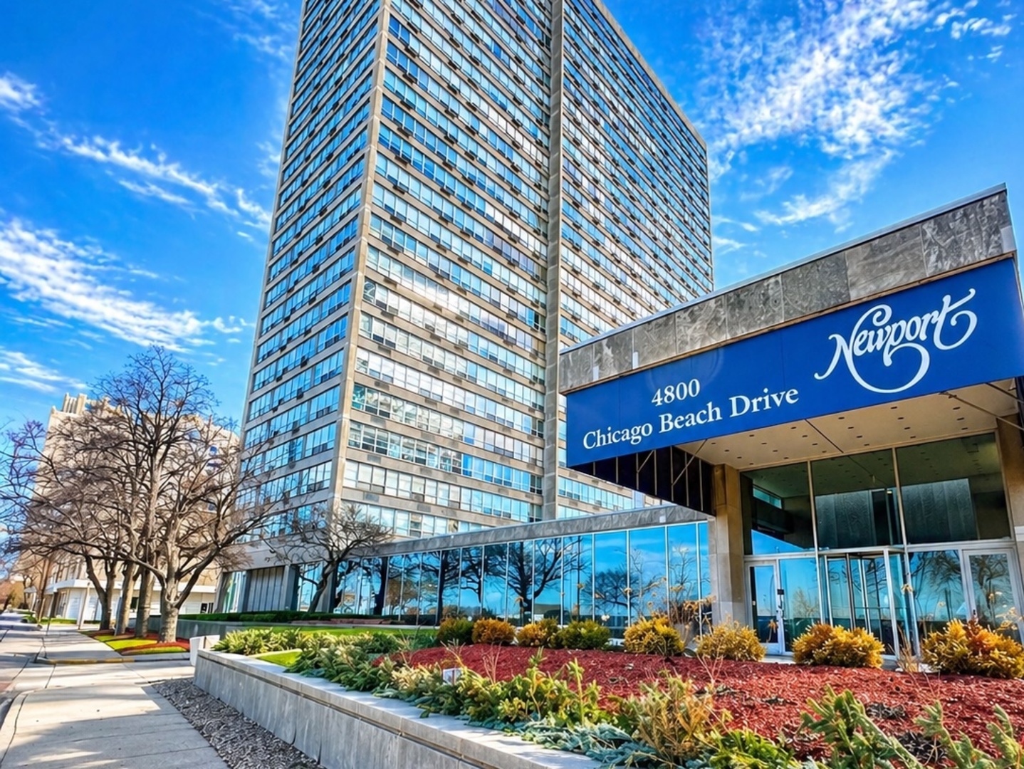 4800 S Chicago Beach Drive 2006S