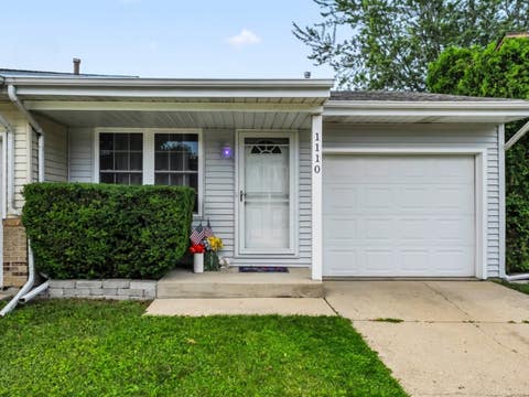 Tiny photo for 1110 Riverwood Drive, Algonquin, IL 60102 (MLS # 12681219)