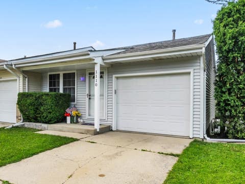 Photo of 1110 Riverwood Drive, Algonquin, IL 60102 (MLS # 12681219)