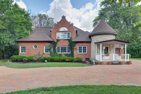 A home in Des Plaines