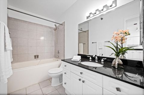 Tiny photo for 512 N McClurg Court #4206, Chicago, IL 60611 (MLS # 12491522)