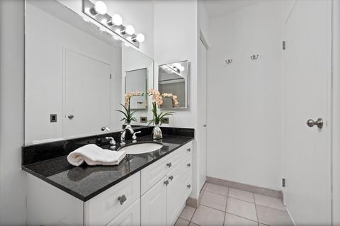 Tiny photo for 512 N McClurg Court #4206, Chicago, IL 60611 (MLS # 12491522)