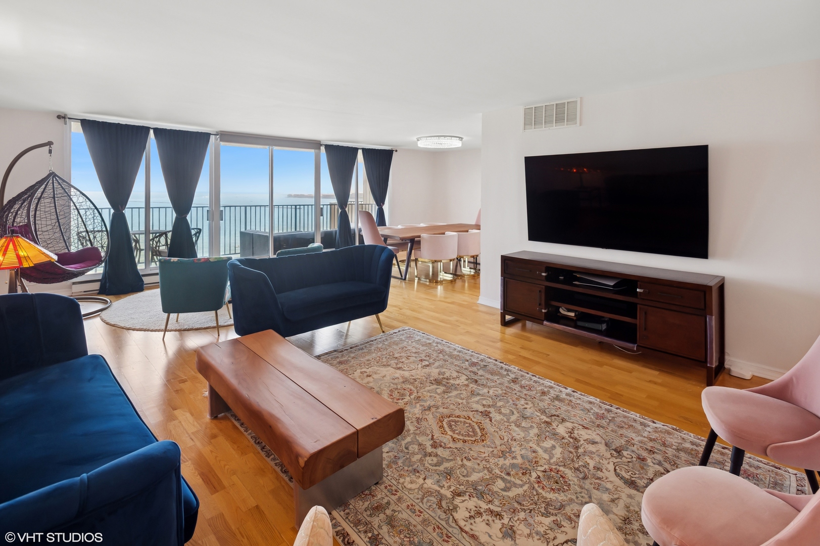 1212 N Lake Shore Drive 11CS