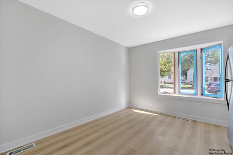 Tiny photo for 14914 AVERS Avenue, Midlothian, IL 60445 (MLS # 12493132)