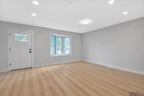 Tiny photo for 14914 AVERS Avenue, Midlothian, IL 60445 (MLS # 12493132)